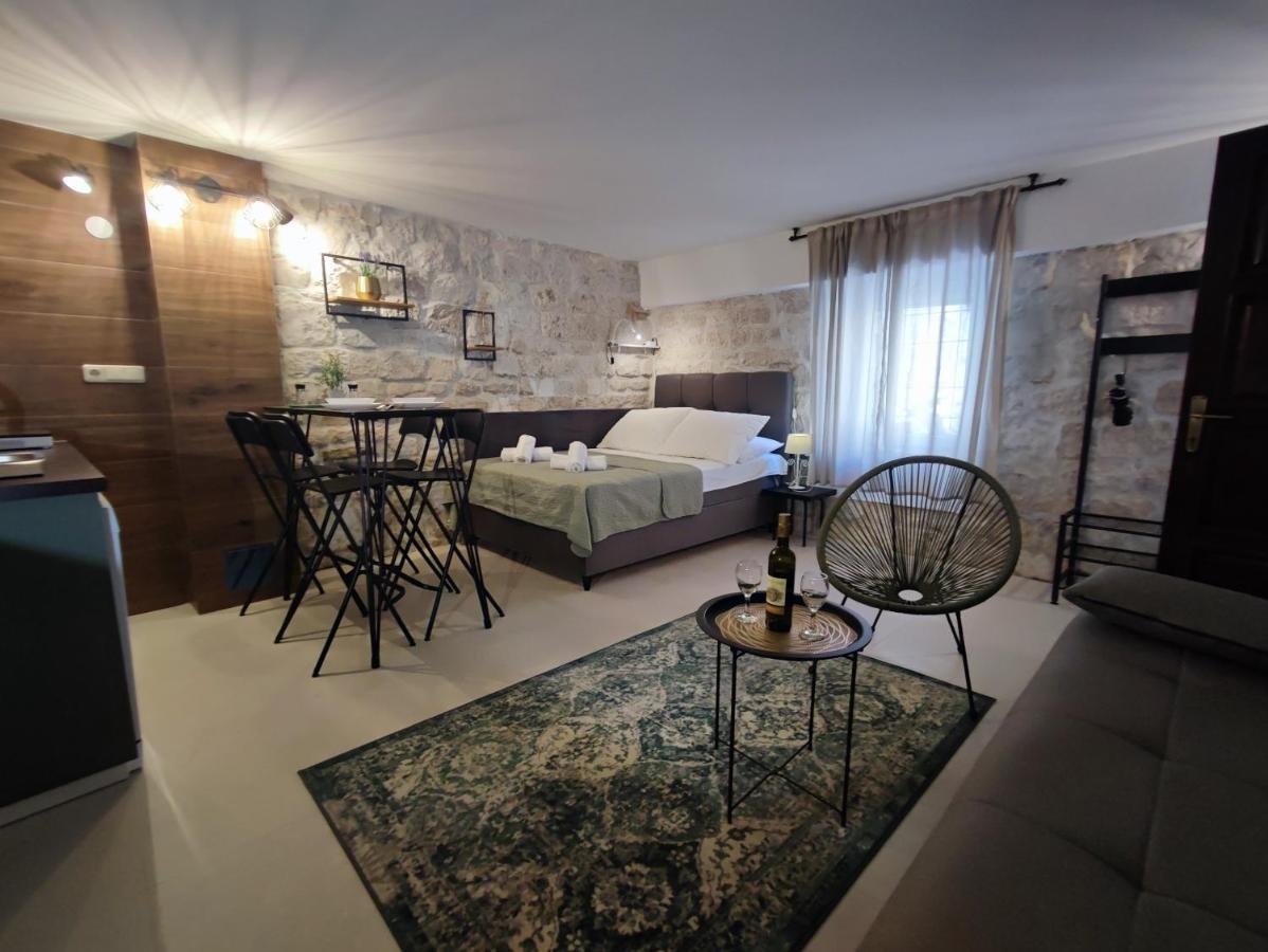 Carol Rooms تروغير المظهر الخارجي الصورة