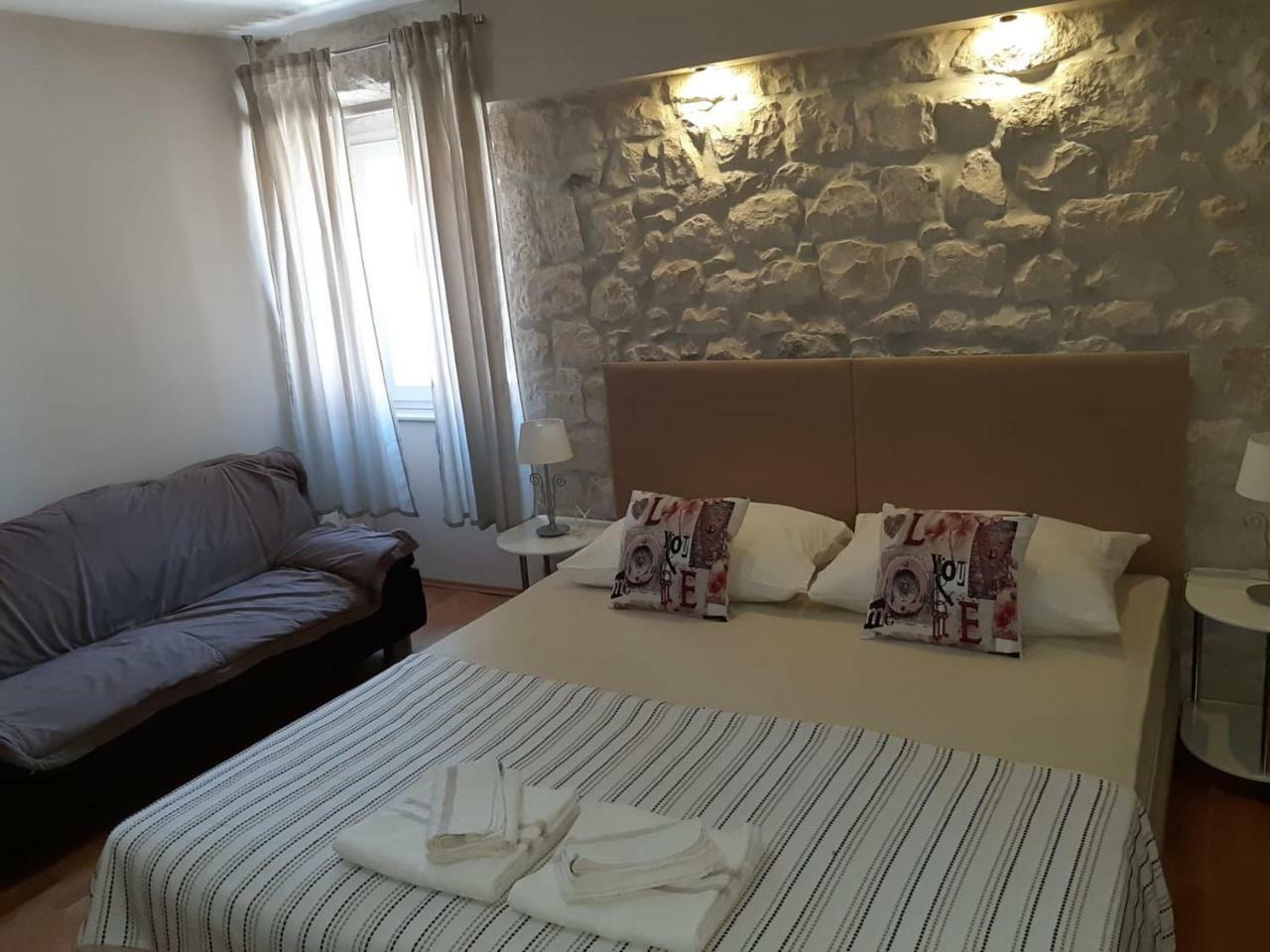 Carol Rooms تروغير المظهر الخارجي الصورة